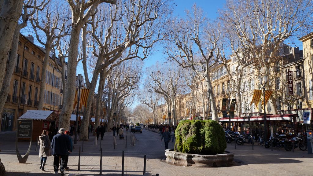 Cours Mirabeau in Aix-en-Provence undert the December sun