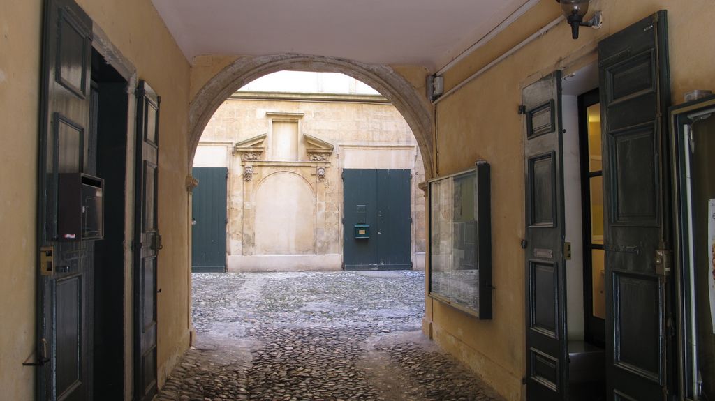 Small streets in Aix, behind the Main Court building