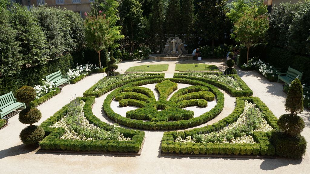 Palais Caumont, Aix-en-Provence