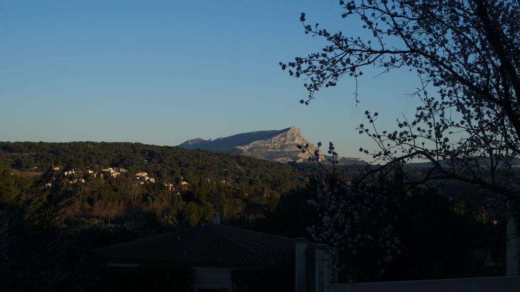 The Sainte Victoire with late afternoon lights in January