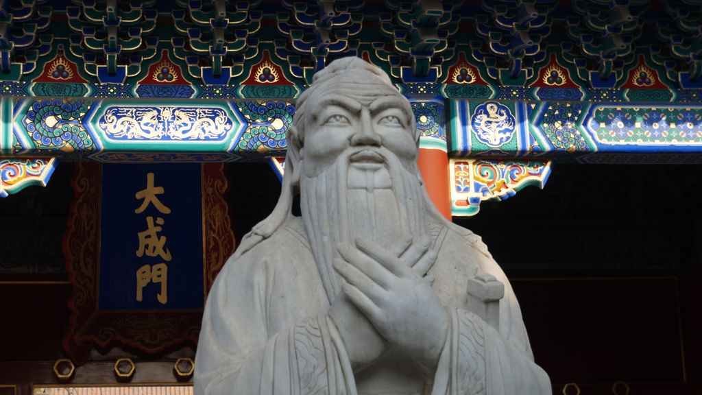 Confucius Temple, Beijing; one of the lesser known places to many, which makes it a peaceful and beautiful place in the big city...