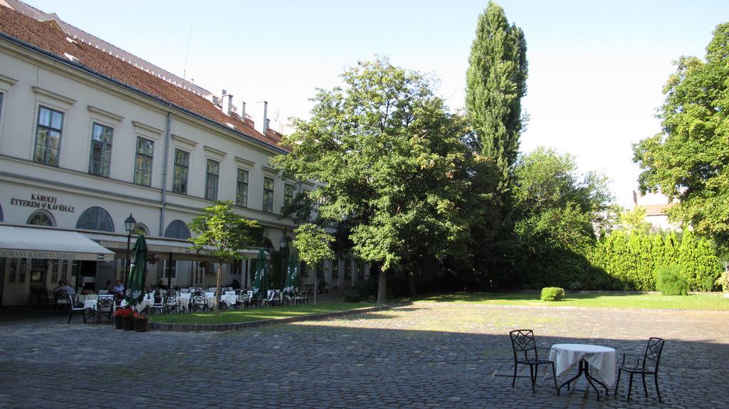 Budapest, Károlyi Palace