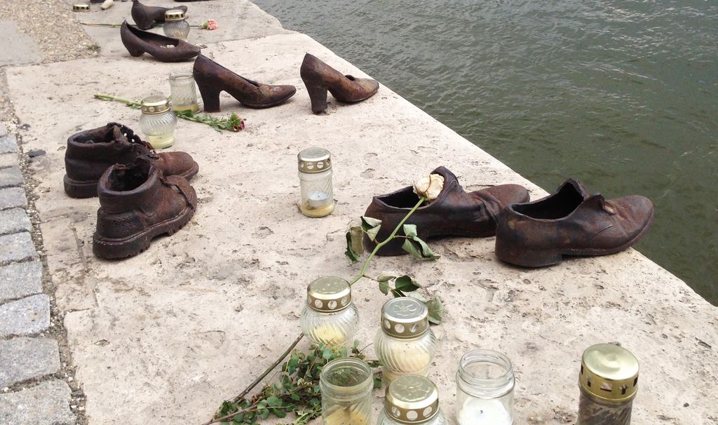 In 1944 and 1945 the local, Hungarian nazis shot their jew victims on the shores of the Danube, throwing their bodies into the water. This memorial, 