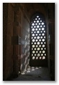 The building surrounding the Qutb Minar