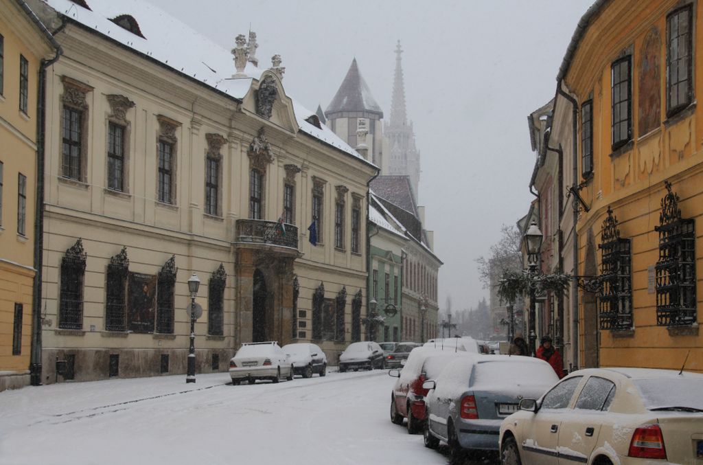 Budapest, old town on the Castle Hill, Táncsis Mihály utca