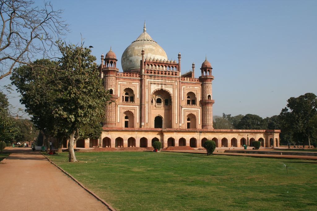 Safdarjang's Tomb and park, Delhi