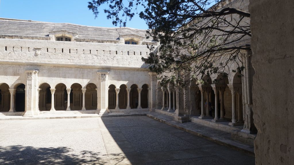 St. Trophime Monastery, Arles