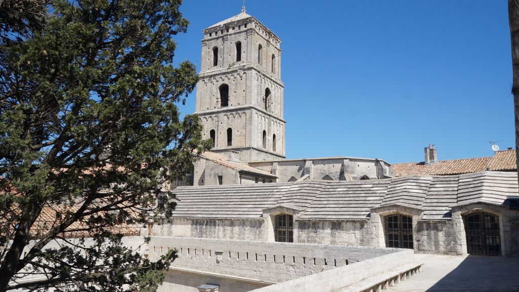 St. Trophime Monastery, Arles