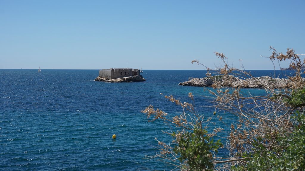 Seaside around the Anse the Malmousque, Marseille