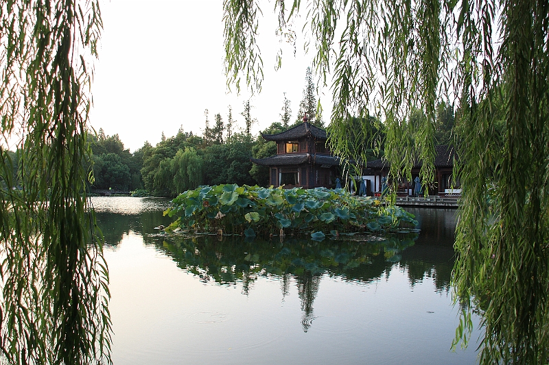 cimg_2107.jpg - Around the West Lake, Hangzhou, China