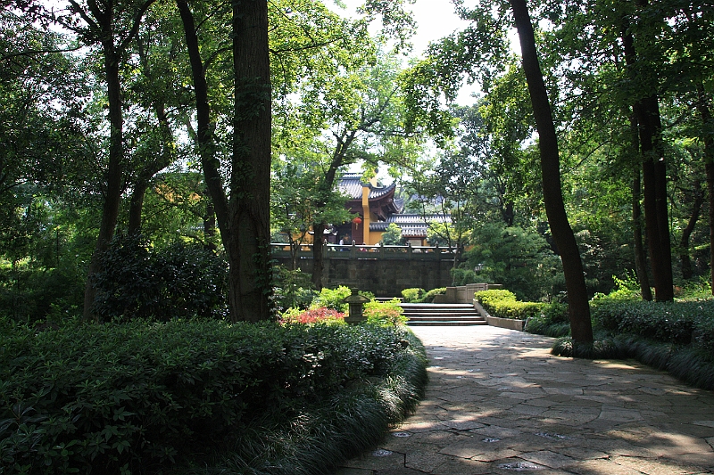 cimg_2195.jpg - Lingyin Temple, Hangzhou, China