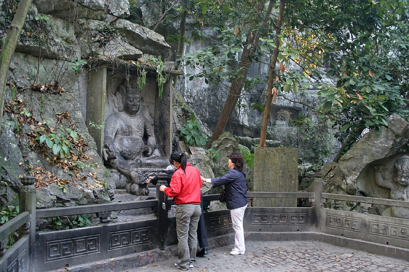 img_5972.jpg - Lingyin Temple, Hangzhou