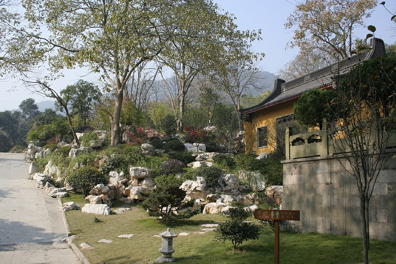 img_6051.jpg - Lingyin Temple, Hangzhou