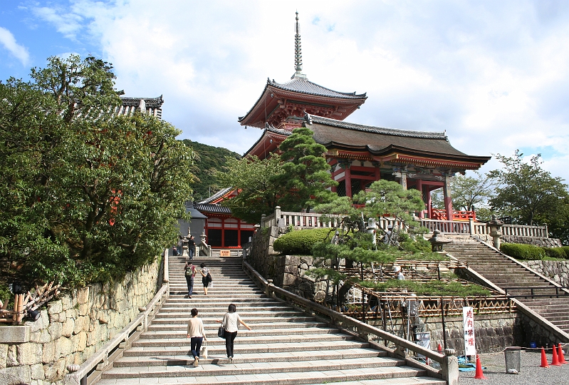 IMG_1399.jpg - Kiyomizu Temple