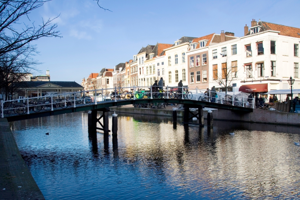 cimg_0982.jpg - Leiden, view from Vismarkt