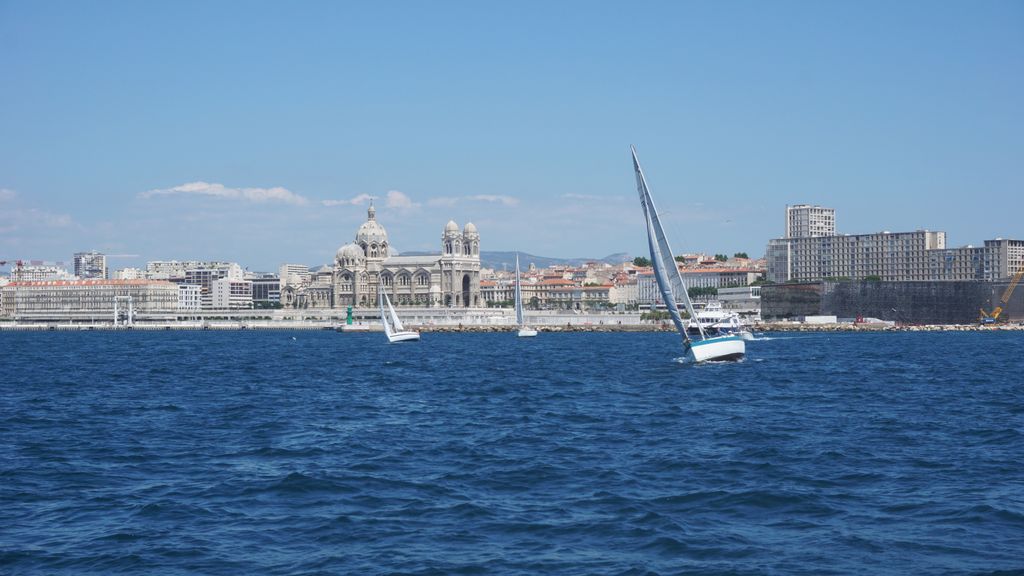 Entering the old harbour of Marseille