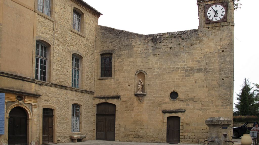 Grambois, in the Lubéron mountains, France