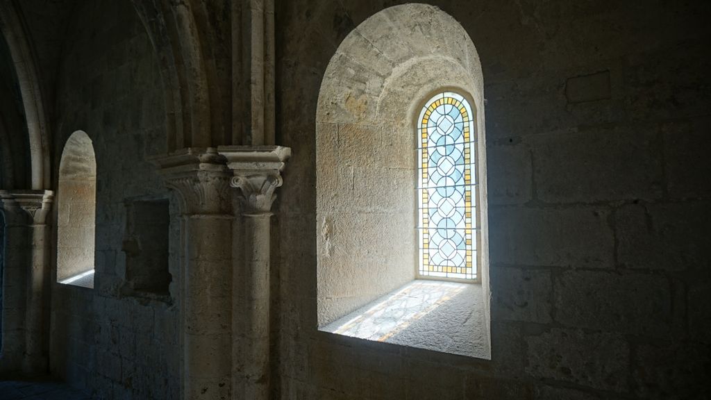 Silvacane Abbey, in La Roque-d'Anthéron, one of the three medieval Cistercian abbeys of Provence (alongside Sénanque and le Thoronet), also referred to as the “three sisters of Provence” (“les trois sœurs provençales“).