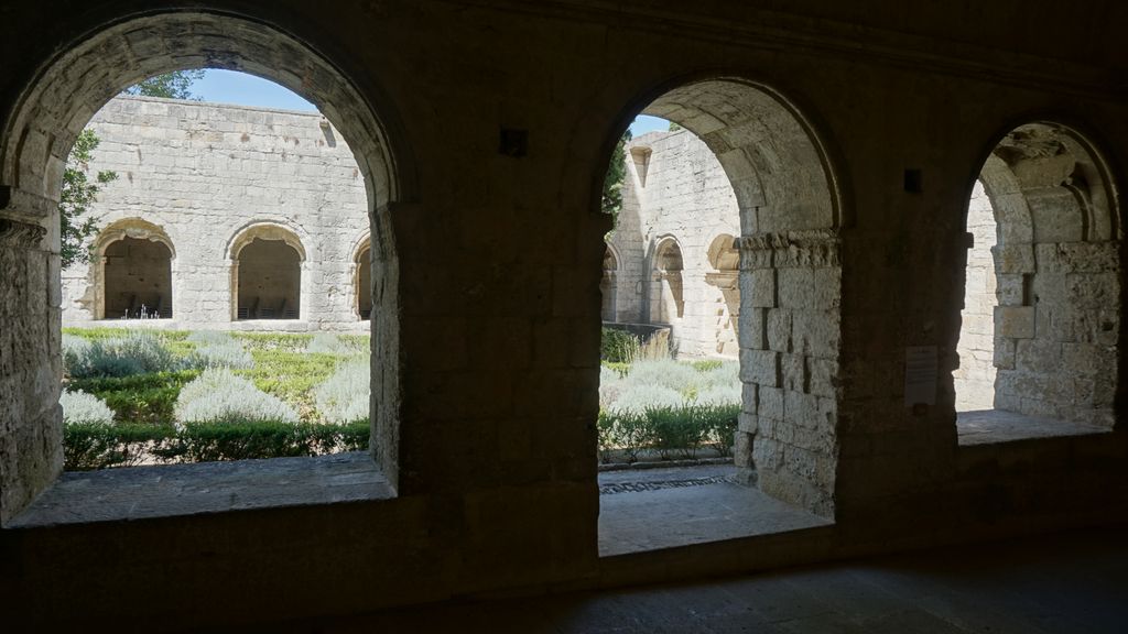 Silvacane Abbey, in La Roque-d'Anthéron, one of the three medieval Cistercian abbeys of Provence (alongside Sénanque and le Thoronet), also referred to as the “three sisters of Provence” (“les trois sœurs provençales“).