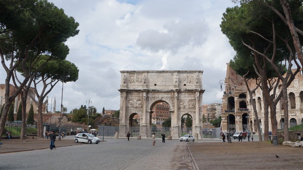 Arch of Constantine, Rome