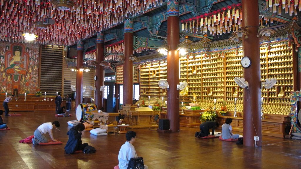 Bongeunsa Temple, Seoul, Korea