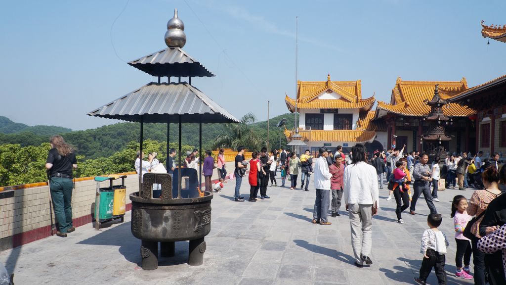 Hongfa Si Temple, Fairly Lake Botanical Garden, Shenzhen, China