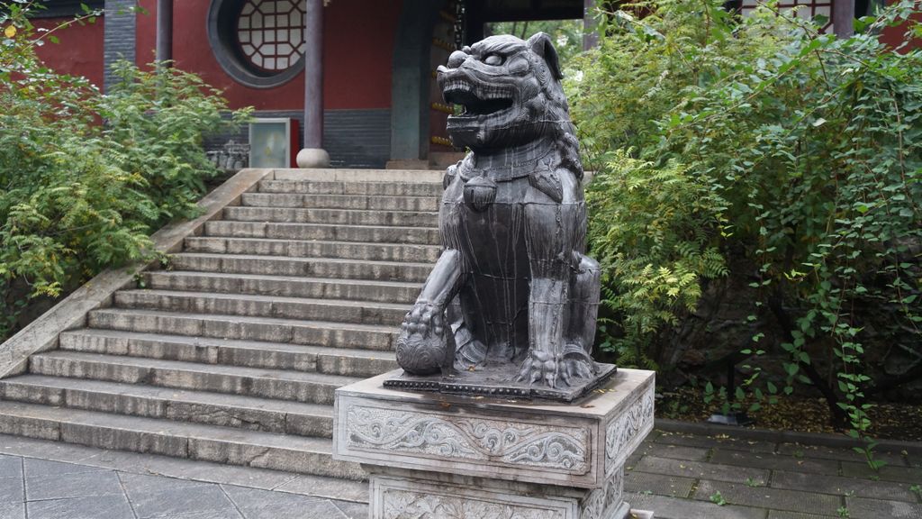 Jinci Park and Temple, Taiyuan. (It was founded about 1,400 years ago and expanded during the following centuries, resulting in a diverse collection of more than 100 sculptures, buildings, terraces, and bridges.)