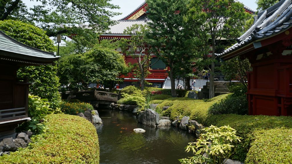 Sensō-ji temple area, Asakusa, Tokyo, Japan